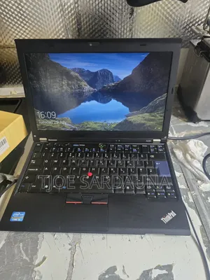 Laptop Lenovo ThinkPad X230 8GB Intel Core i5 HDD 256GB