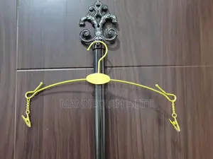 Gold Mannequin