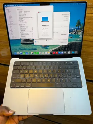 Laptop Apple MacBook Pro 2021 M1 Max 64GB Apple M1 Max SSD 1T