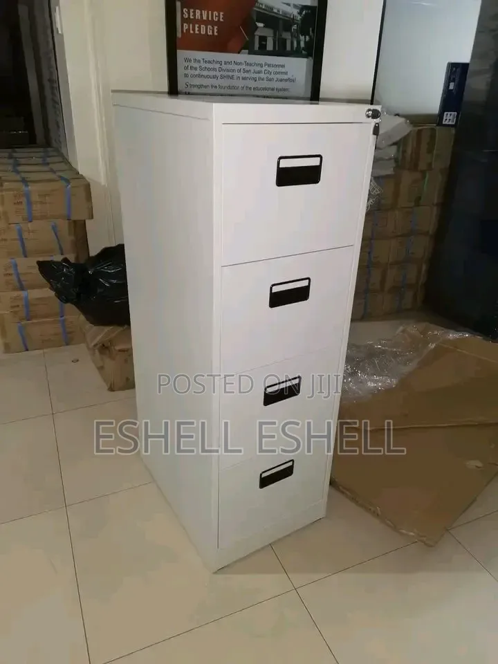 4 Drawer Office Cabinet With Built-in Safe