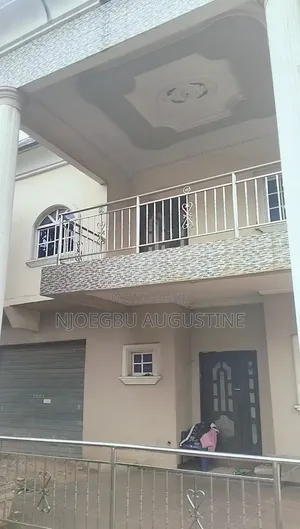 4bdrm Duplex in Ika North East for sale