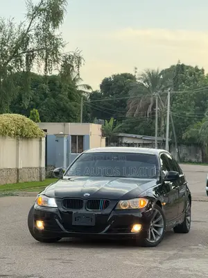 BMW 328i 2010 Black