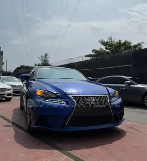 Lexus IS 250 2014 Blue