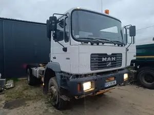 MAN Diesel Truck With Trailer Head