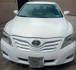 Toyota Camry 2011 White