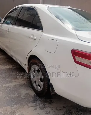 Toyota Camry 2011 White