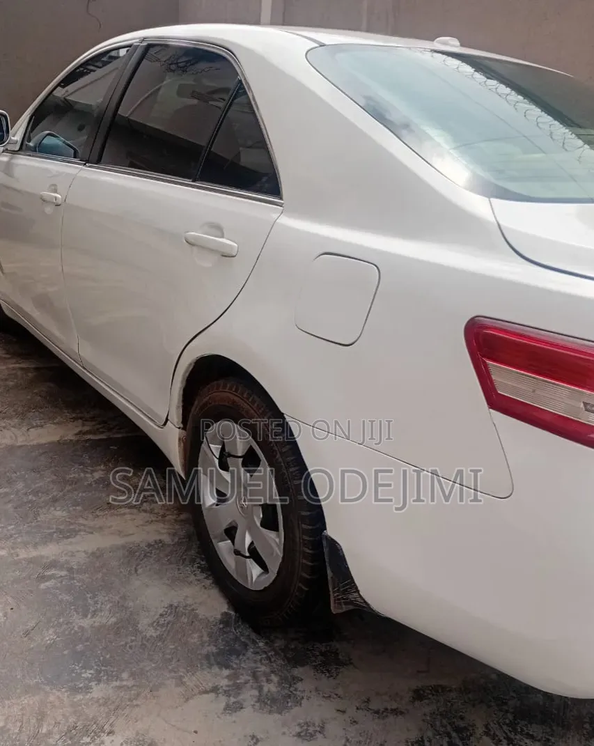 Toyota Camry 2011 White