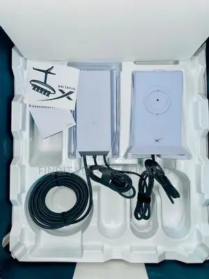 Flat High Performance 8m Cable + Router