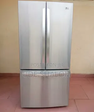 LG Fridge With Ice Maker