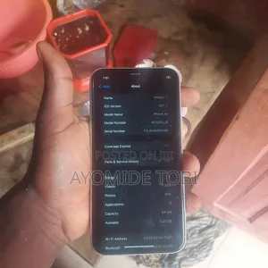 Apple iPhone XR 64 GB White