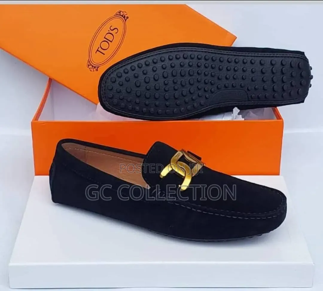Leather Flat Shoes