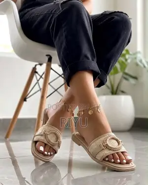 Women’s Slippers