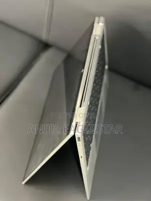 Laptop HP EliteBook 1040 G8 16GB Intel Core i7 SSD 512GB