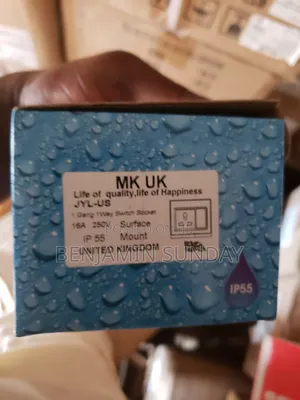 13single Waterproof Outdoor Socket Ip66