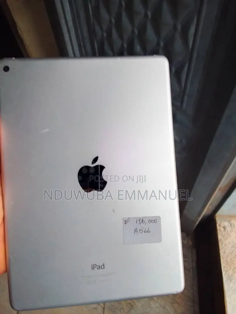 Apple iPad Wi-Fi 128 GB
