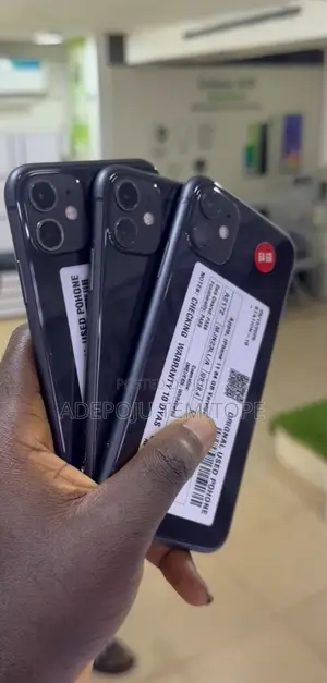 Apple iPhone 11 64 GB