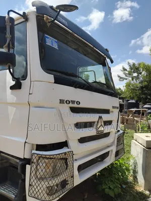 Sinotruk Concrete Mixer Truck 2020 White