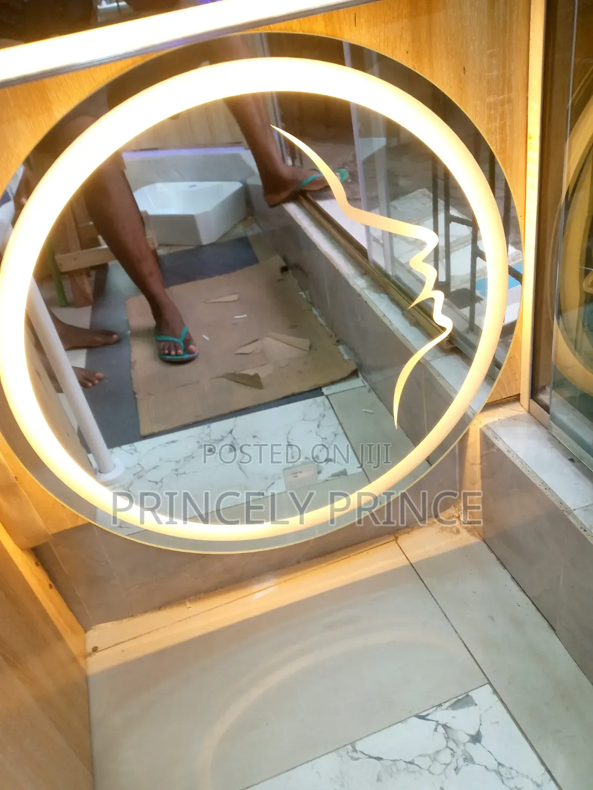 Light Mirror