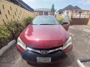 Toyota Camry 2017