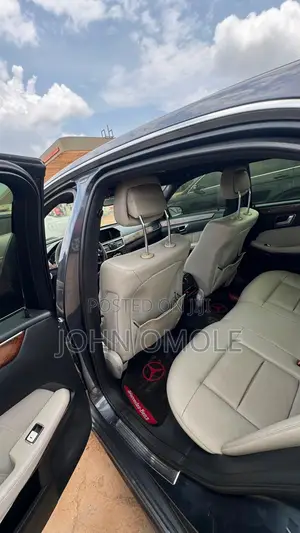 Mercedes-Benz E350 Base 4Matic Sedan AWD (3.5L 6cyl 7A) 2013 Gray
