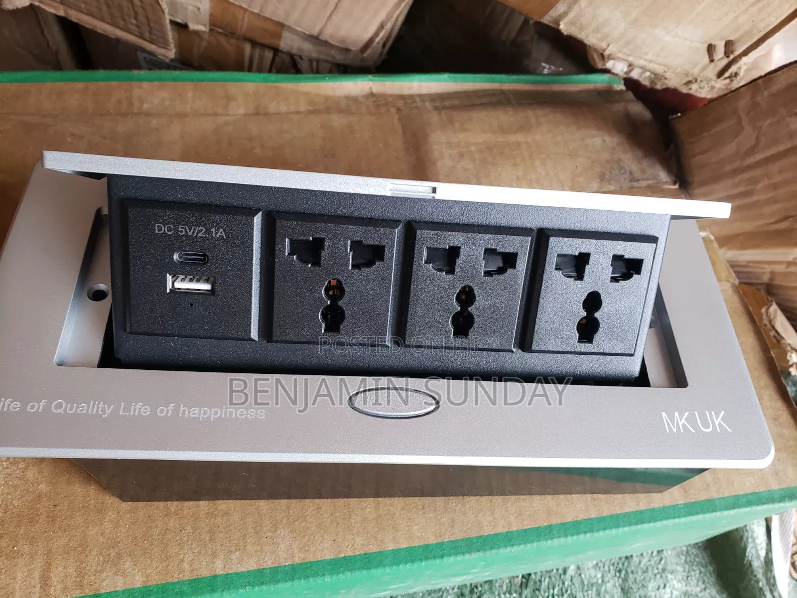 Tabal Socket Slow Pop Up Mk Uk