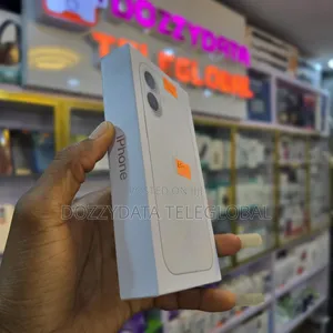 New Apple iPhone 17 256 GB White