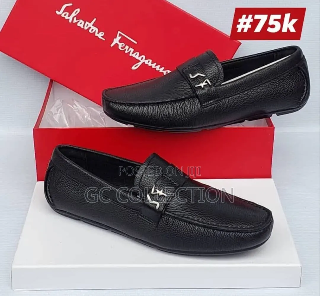 Leather Flat Shoes