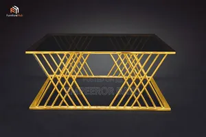 Classic Central Table