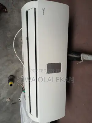A 6 Month Old Midea Split Unit for Sale