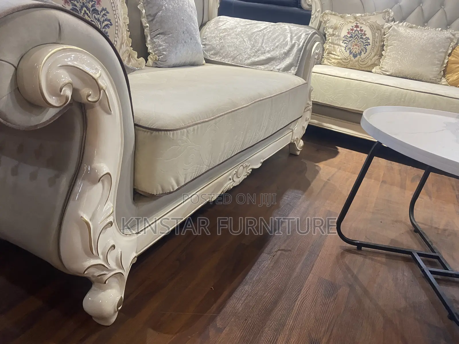 Royal Chairs