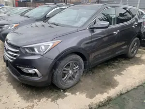 Hyundai Santa Fe 2018 Gray