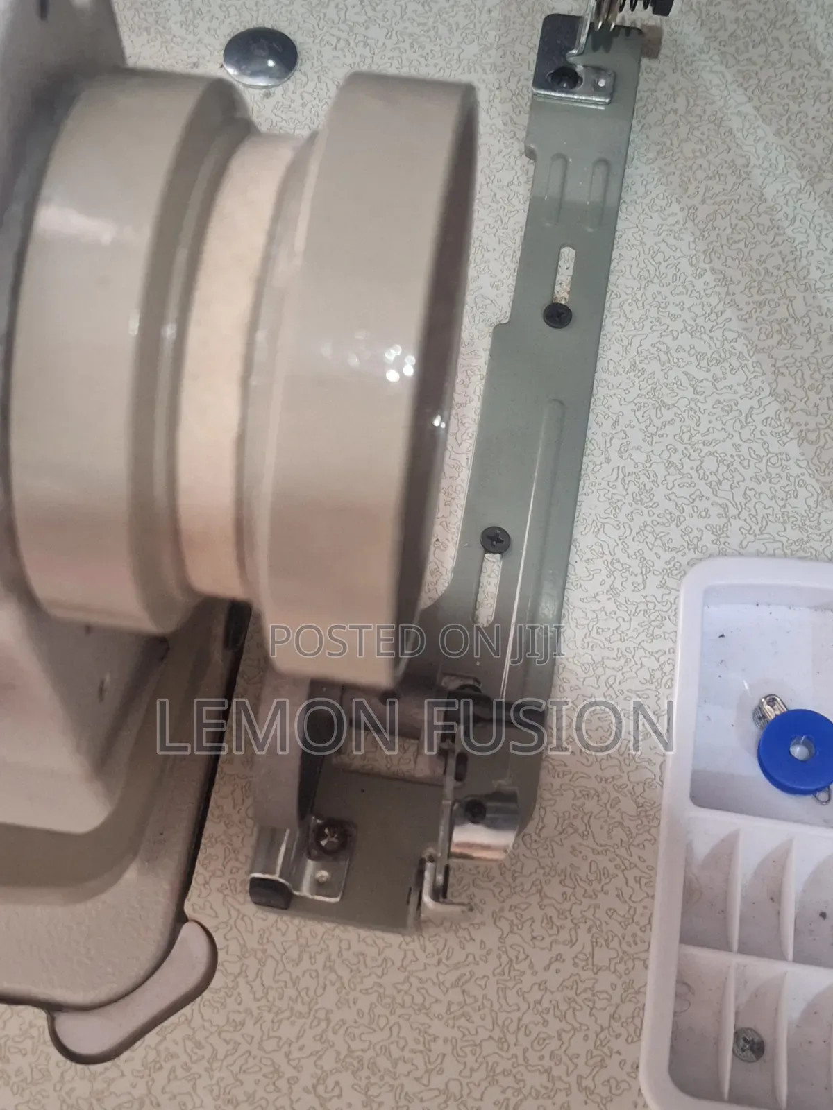 Brand New Industrial Sewing Machine