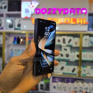 Samsung Galaxy Z Fold4 256 GB Black