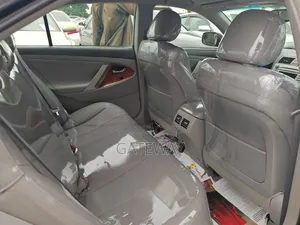 Toyota Camry 2011 Gray