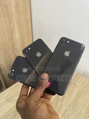 Apple iPhone 8 64 GB Black