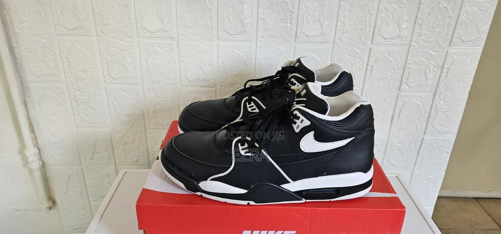 Air Flight 89 Mid High Black/White.