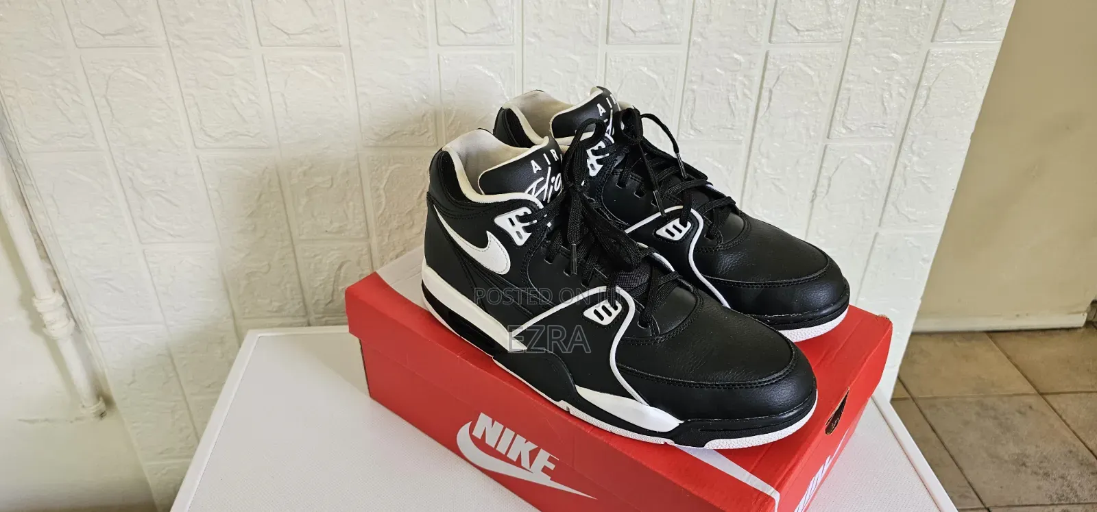 Air Flight 89 Mid High Black/White.