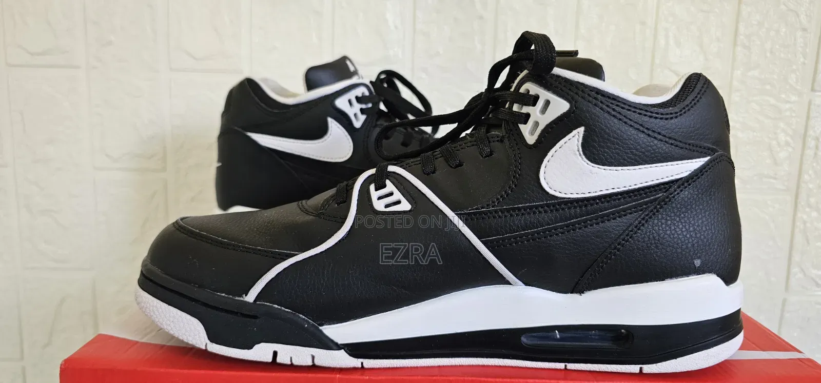 Air Flight 89 Mid High Black/White.