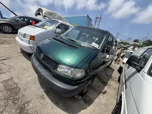 Volkswagen Transporter 2005 Green