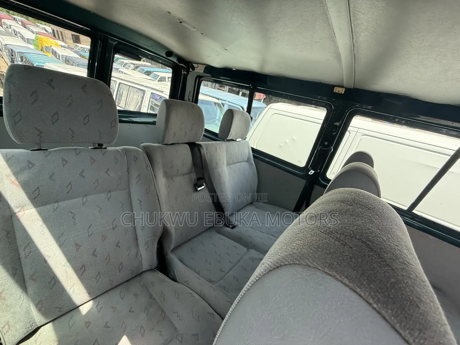 Volkswagen Transporter 2005 Green