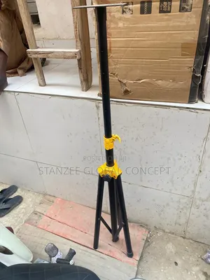 Heavy-Duty Iron Speaker Stand