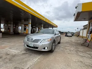 Toyota Camry 2008 Silver