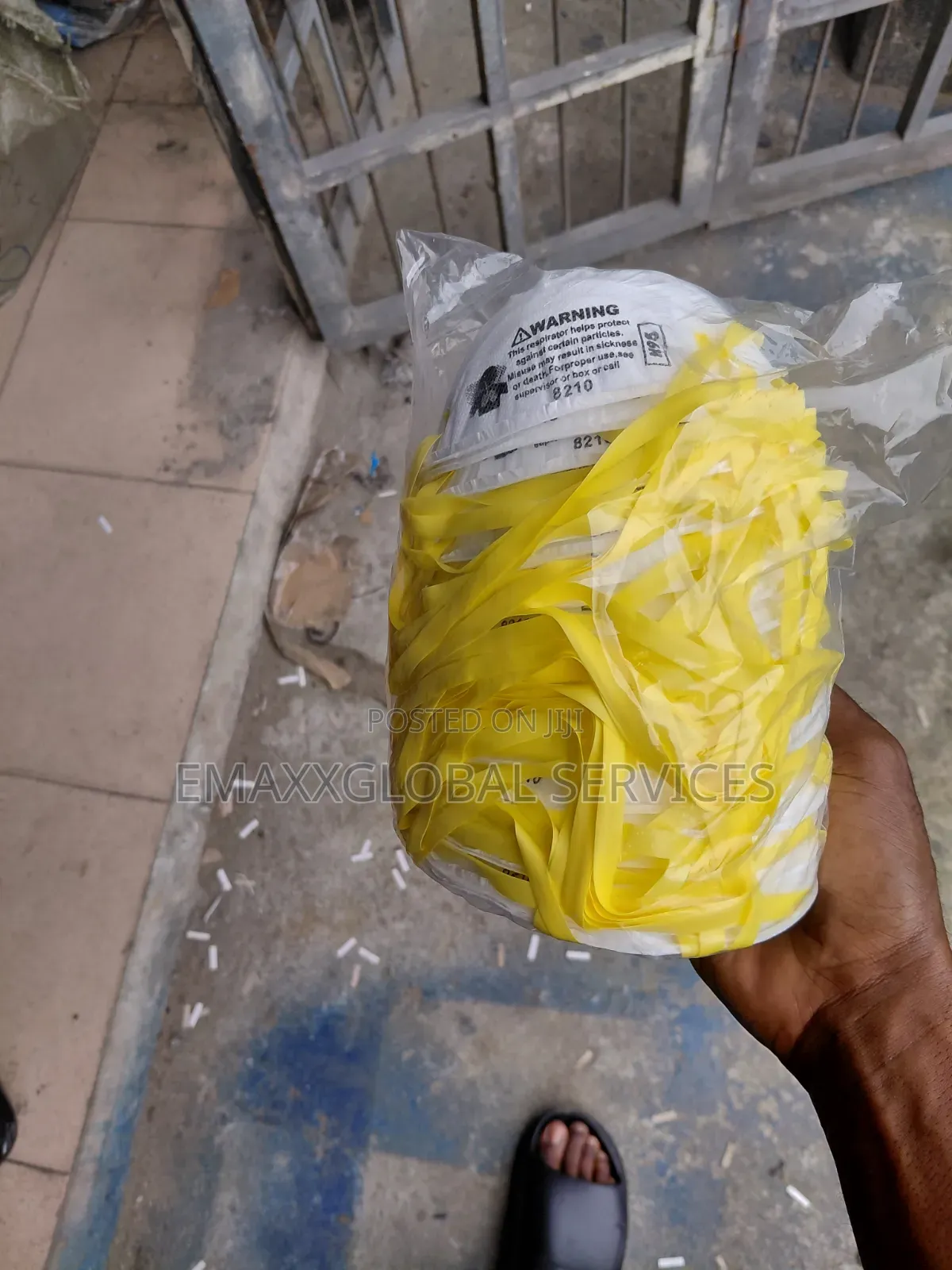 3M 8210 Mask