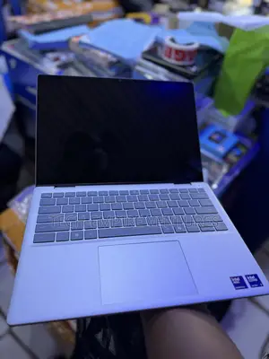 New Laptop Dell 16GB Intel Core Ultra 7 SSD 1T