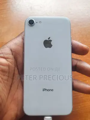 Apple iPhone 8 64 GB White