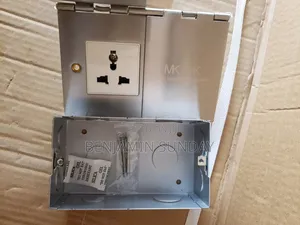 Floor Socket Flip Mk Uk