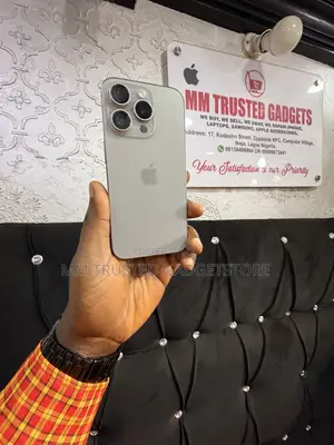 Apple iPhone 15 Pro 128 GB Silver