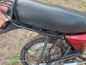 Bajaj Boxer 2024 Red