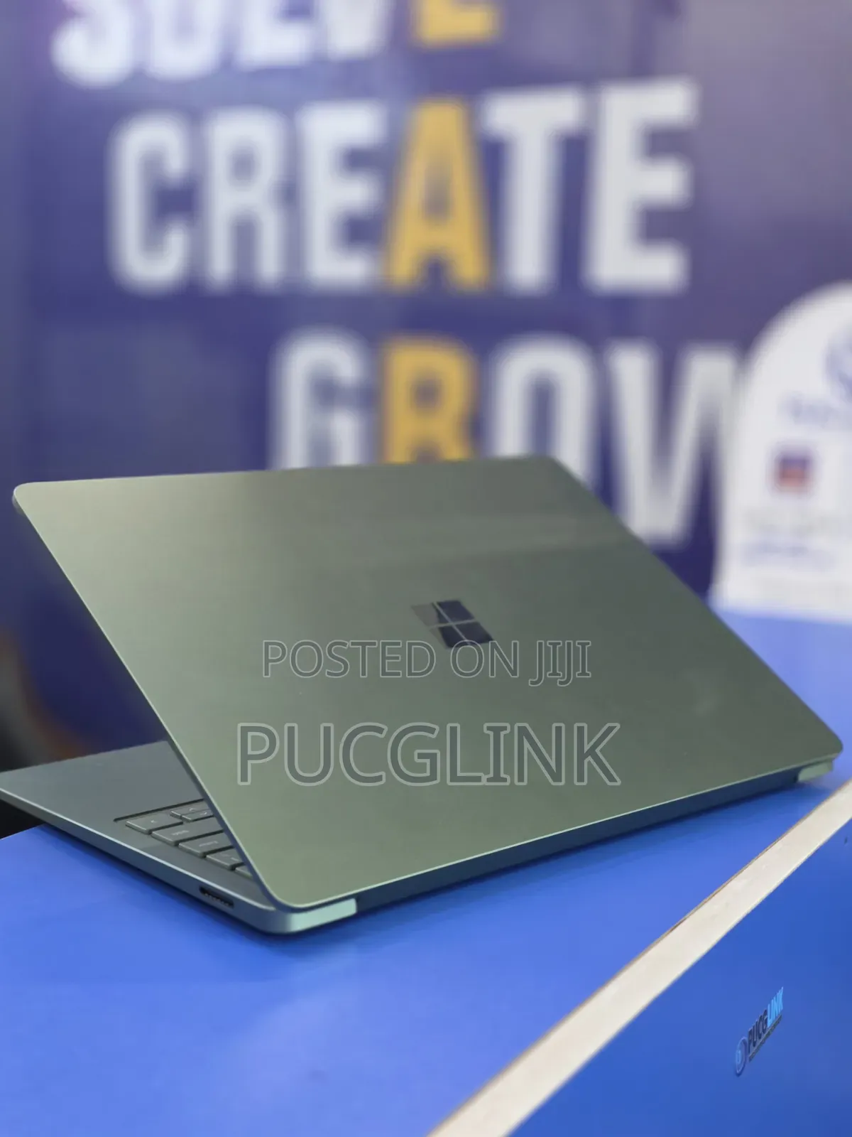 New Laptop Microsoft 16GB Qualcomm Snapdragon X Plus SSD 512GB