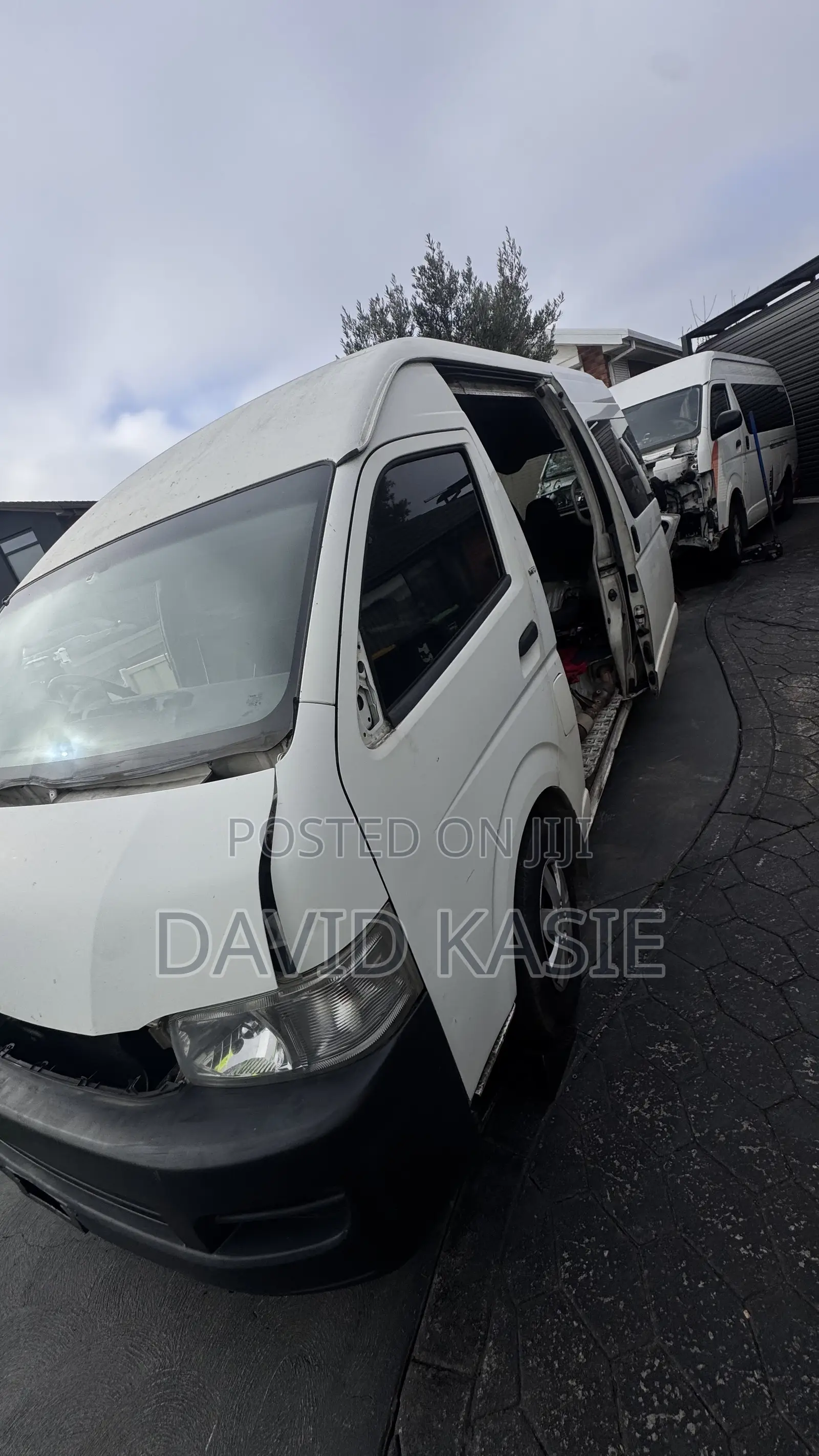 Toyota HiAce 2008 White